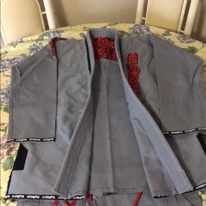 Hypnotik Gray Gi